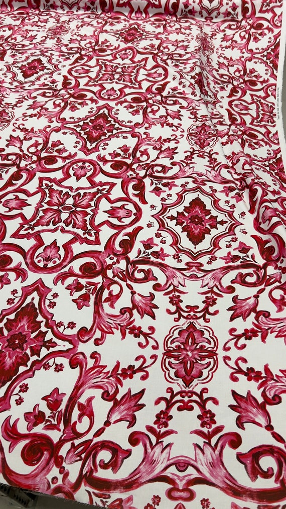 Cotton poplin high quality premium italian fabric/ Designer maiolica fuchsia print / Alta moda luxury textile natural fabric by the yard