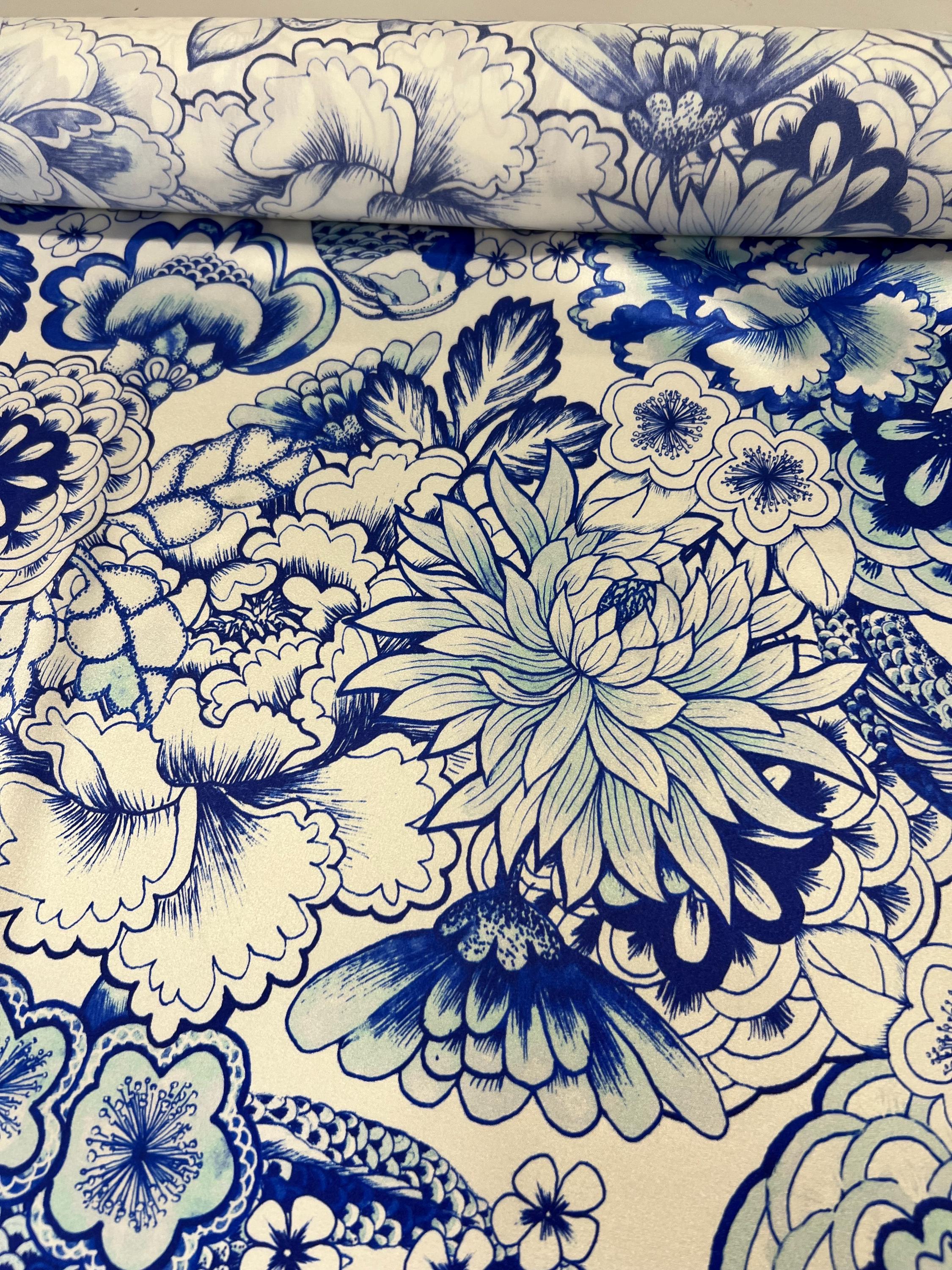 Italian pure silk charmeuse premium high quality mulberry fabric/ Designer floral print/ Alta moda luxury textile natural fabric by the yard