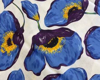 Italian pure linen high quality premium fabric / Designer floral poppies print/ Alta moda luxury textile natural fabric by the yard