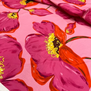 Italian cotton poplin high quality premium fabric/ Designer floral print/ Alta moda luxury textile natural with stretch fabric by the yard