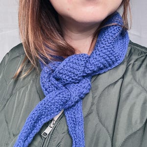 Deep blue Italian merino wool mini-scarf