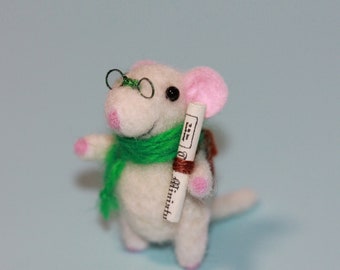 Needle Felted Mouse: Miniature Woolen Dollhouse Figurine
