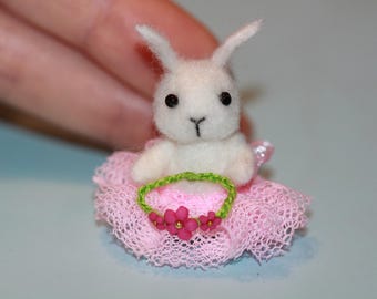 Hand Felted Wool Rabbit Doll: Miniature Animal Figurine
