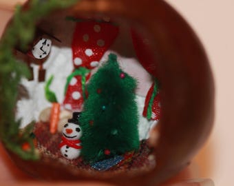 Chestnut Nut Shell Diorama: Tiny Fairy Garden House with Micro Bear