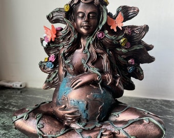 Mother Earth Statue Gaia Fairy with Butterfly Decorative Buddha Figurine Goddess Healing Chakra Meditation Mythic Home Decor