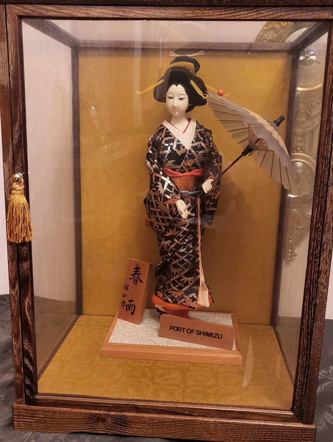 ⭐ 高級感あり｜ガラスケース入り和人形　逸品 Japanese Doll❤️ Japanese Dolls in Glass Cases - Etsy