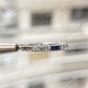 Antik Art Deco-diamantvigselring Gammal gruvdiamant- och safirring Stapelring Vintage-ring Halv alliansring Jubileumsring bild 5