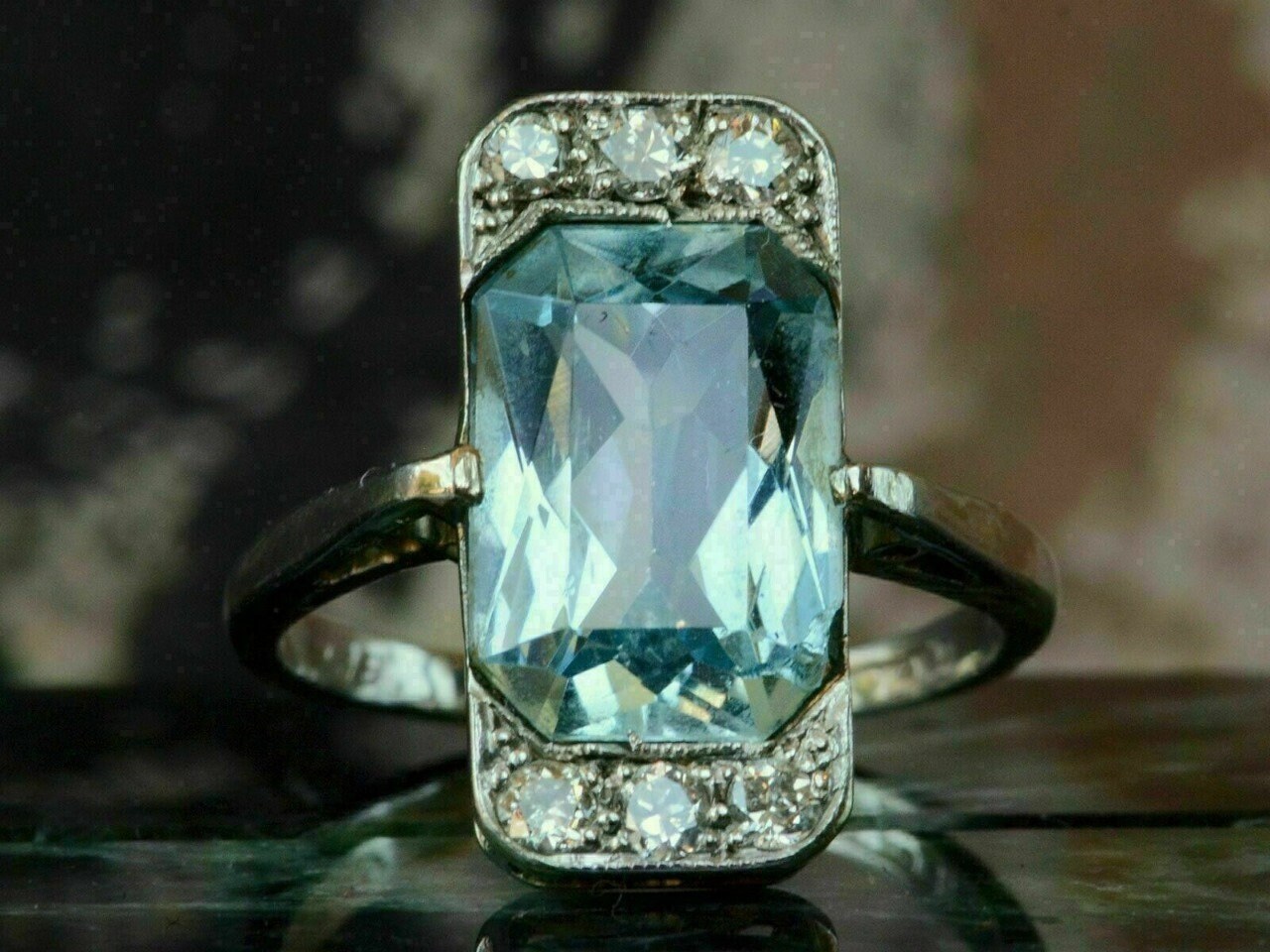 Vintage aquamarine ring white cheap gold