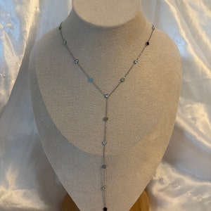 Collier délicat argenté image 1