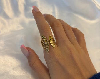 Golden Yasmine ring