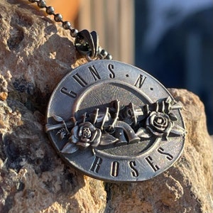 Guns'n Roses Pendant - Etsy Guns'n Roses Pendant - Etsy