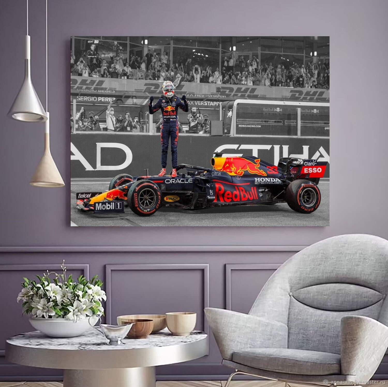 Red Bull Racing 2023 Dutch GP #1 Max Verstappen Special Edition Hat –  Armchair Pitstop, Formula 1 Merch