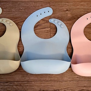 Silicone Baby Bib, Bib Pocket, Child Bib, Infant Drool and Food Catcher, Food, Dishwasher Safe, BPA Free, Food Grade, Neck Adjuster