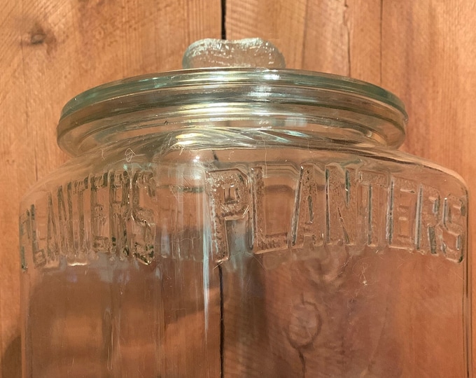 Vintage Planters Peanut Square Jar With Lid Clear Glass Planters Peanut Jar With A Peanut on the