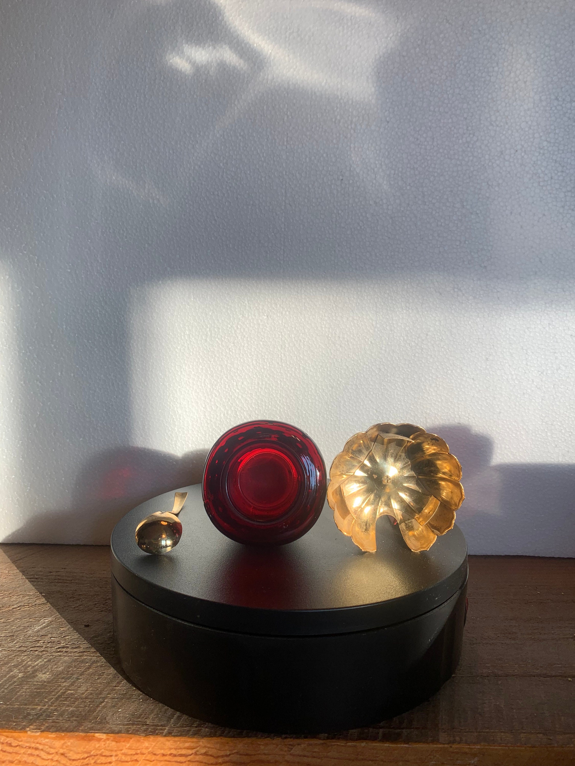 Avon Strawberry Gelee Bubble Bath Jar Pair | 2 Strawberry Shaped Sugar ...