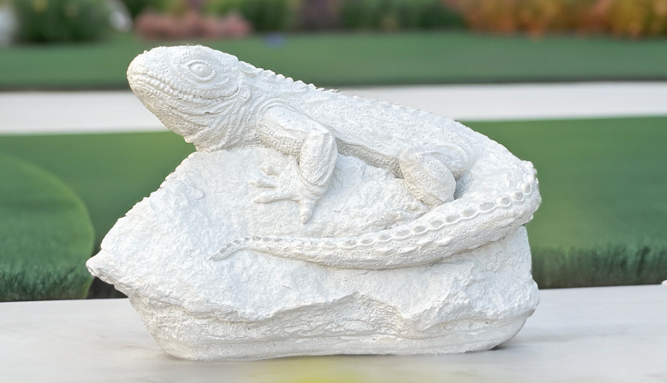 Stone Lizard Sculpture Outdoor Reptile Statue Concrete Lizard Figurine  Cement Animal Decor Backyard Ornament Garden Decoration Gift Art - Etsy