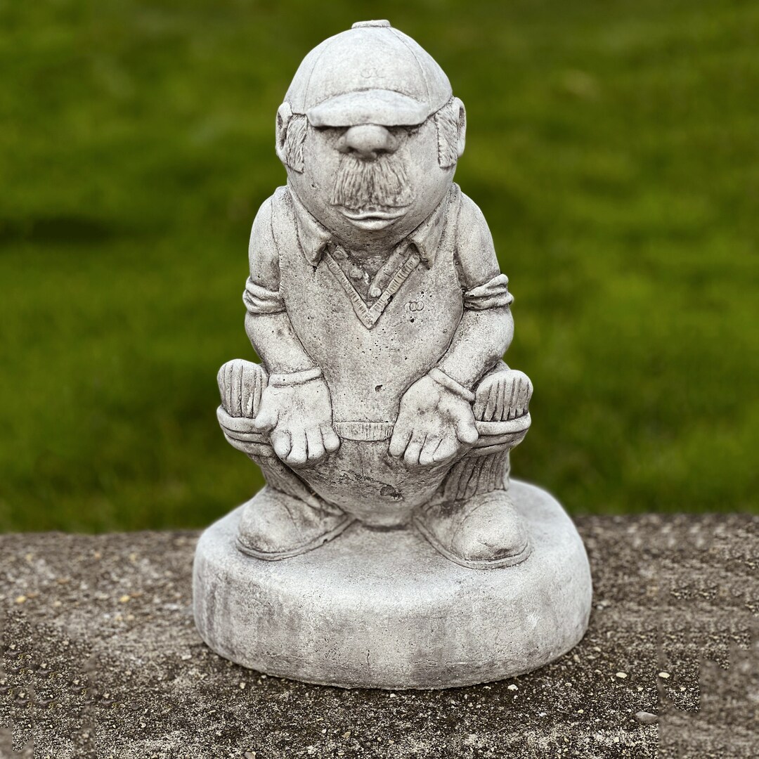 Funny Cricket Player Figurine Concrete Cricketer Statue Stone Wicket