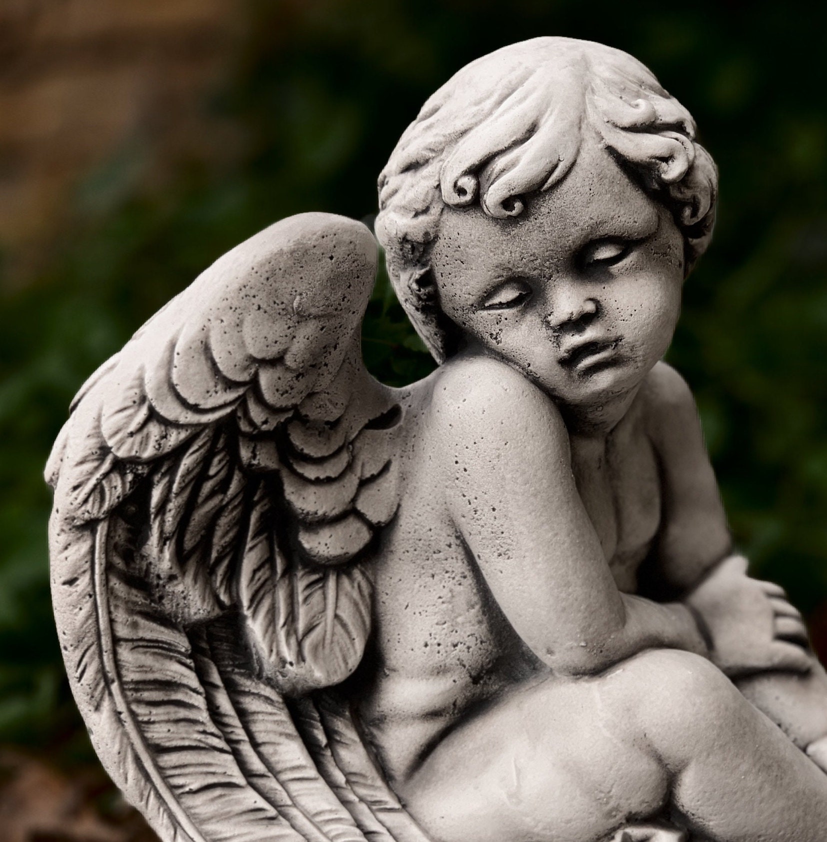 Crying Baby Angel Statue