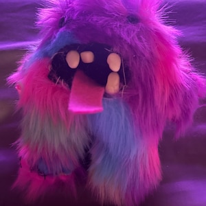 Custom uggler