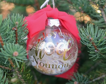 Boule de Noël personnalisée Joyeux Noël Nounou