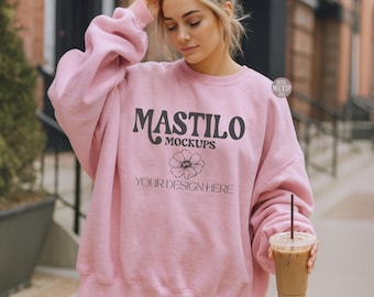 Maqueta de sudadera rosa claro Gildan, maqueta de sudadera, rosa Gildan, rosa claro 18000, maqueta simple estilo bohemio y moderno, maqueta Gildan 18000