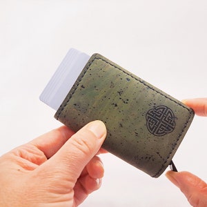 Gepersonaliseerde kurkportemonnee, RFID-kaarthouder, Keltisch ontwerp of aangepaste gravure
