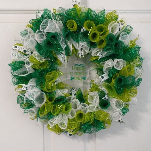 St. Patrick's Day Wreath, St Pat's Day Wreath, St Patrick's Day Deco Mesh Wreath, St Pat's Day Deco Mesh Wreath, Green and White Wreath