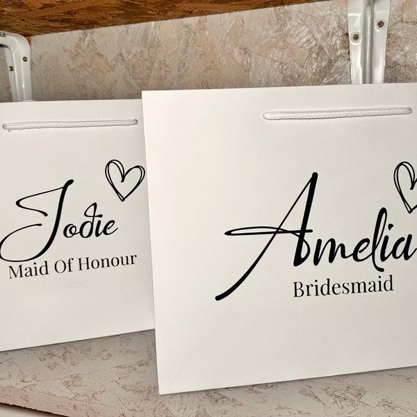 Wedding Luxury Gift Bag, Personalised Bridesmaid Gift Bag, Maid Of Honour Gift Bag, Best Man Gift Bag, Different Sizes Available.