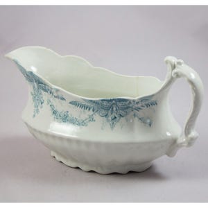 Aquilla Blue by Pitcairns Ltd Gravy Boat Ironstone Tunstall England c. 1894-1901