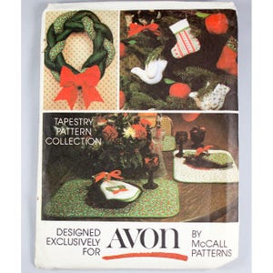 McCalls Pattern 5380 Avon Christmas Decorations 1980's UNCUT