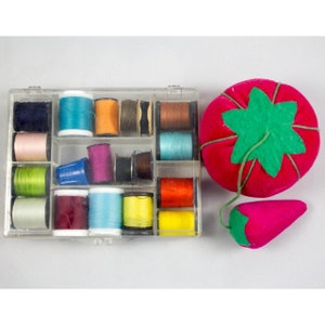 Kit Couture Fil Lot Carton Bobines Métal & Plastique Coussin Épingle Tomate Rouge