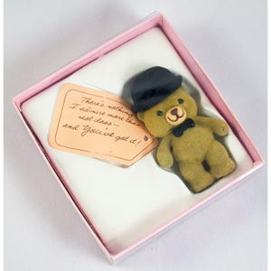 American Greetings Ours en peluche floqué Americard avec chapeau melon VTT-8 Real Class