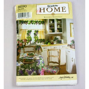 Simplicity Home Pattern 8690 Niezbędne akcesoria do dekoracji kuchni Fartuchy Rękawice kuchenne + UC