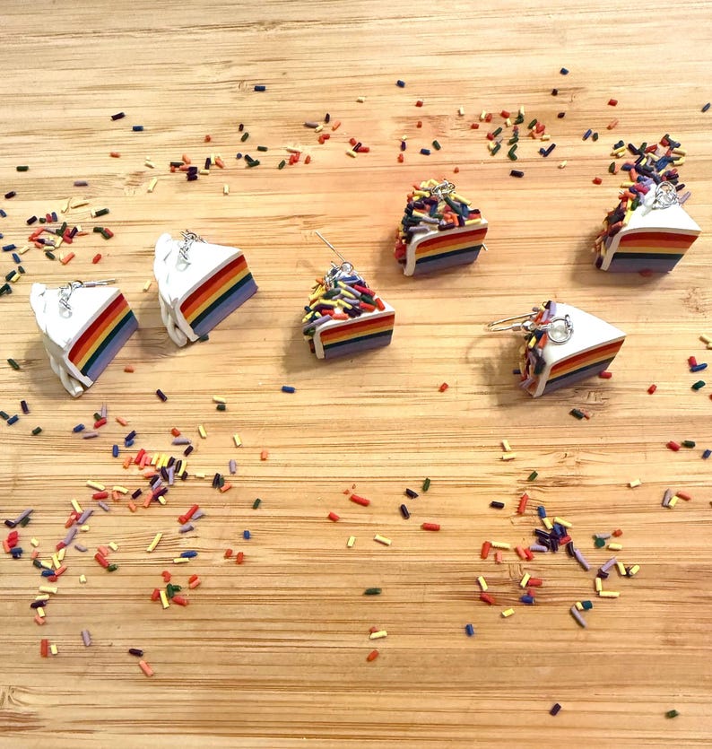 レインボーケーキイヤリング - バースデージュエリー - 楽しくて気まぐれなアクセサリー - スターリングシルバーフック 画像 4