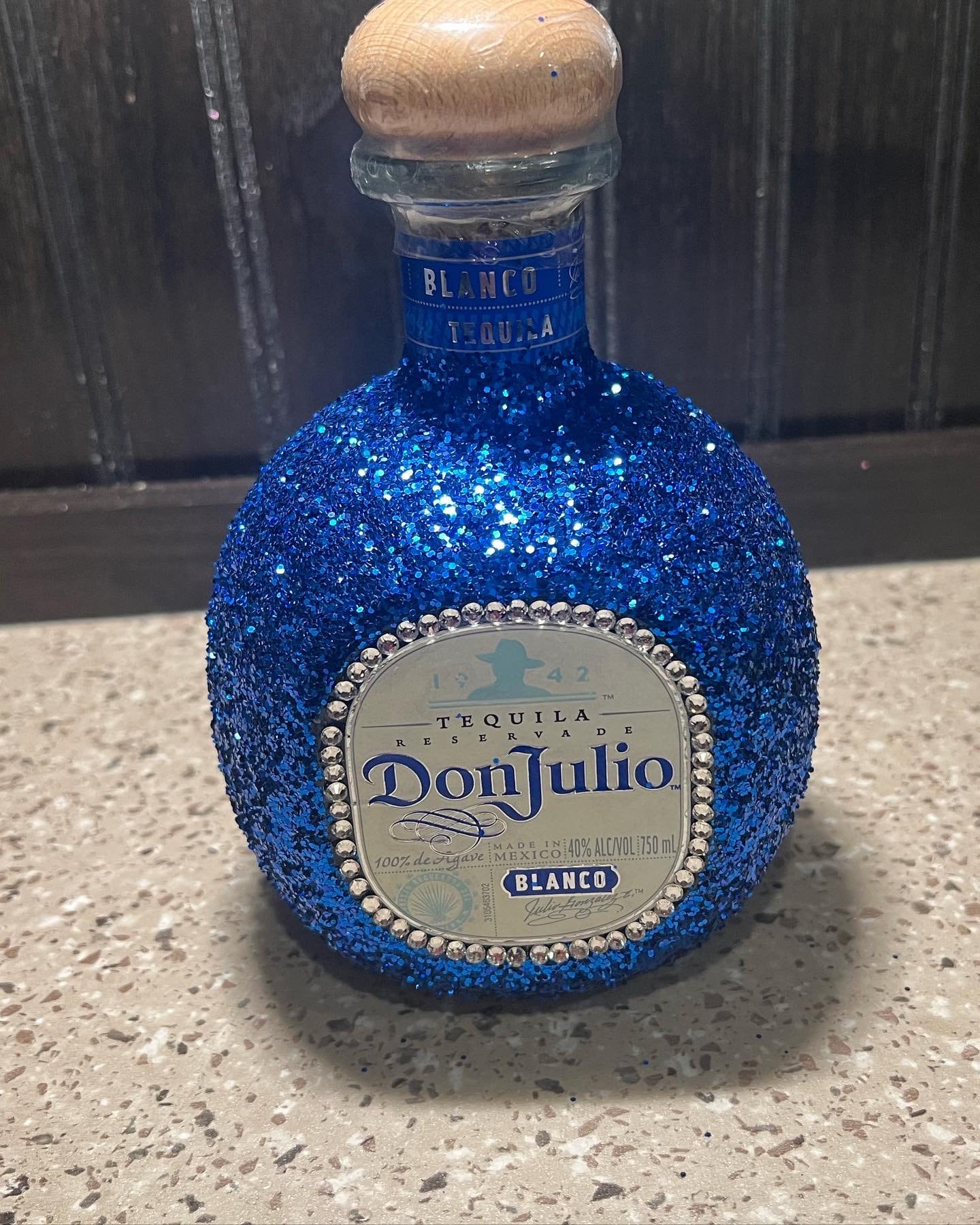 Botella de tequila Don Julio 70 Funda AirPod, AirPod Pro, AirPod