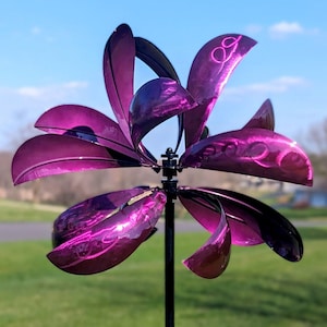 Purple Luminous Montana - Kinetic Wind Spinner