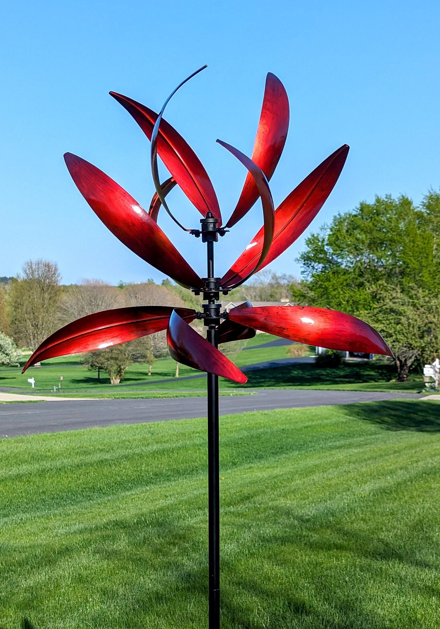 Mesa - Red Kinetic Art Wind Spinner - Etsy