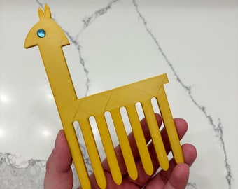 OOPSIE SALE: Kaiser Lama Kamm