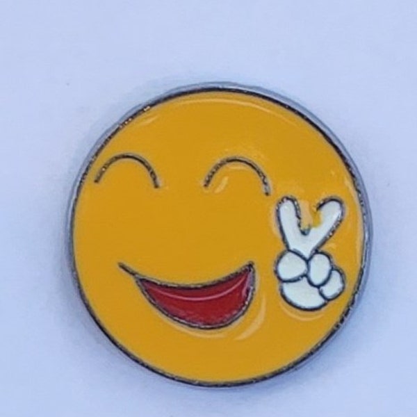 Cartoon Peace Sign Smiley Face Enamel Pin- Special gift- Backpack accessory- teen gift- Cute pin- anime pin-Birthday gift- Back to school-