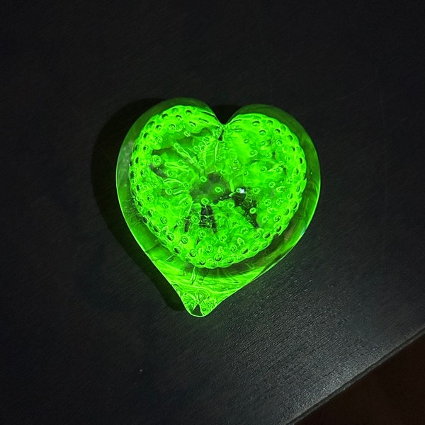Mini Heart with Uranium Glass