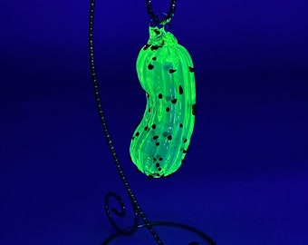 Uranium Glass Pickle ornament
