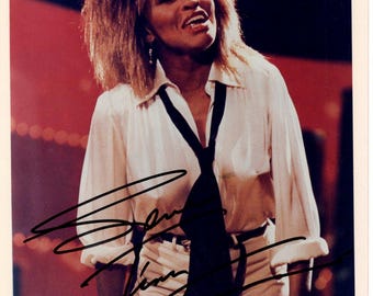 Certificat d'authenticité d'une photo de 8 x 10 pouces dédicacé par Tina Turner