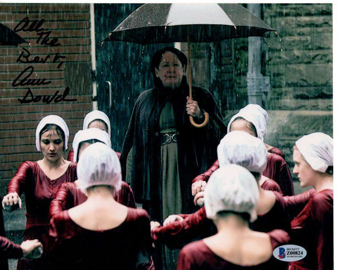 Lydia Clements Ann Dowd Signed Autographed 8x10 the Handmaid's Tale Aunt Lydia ...