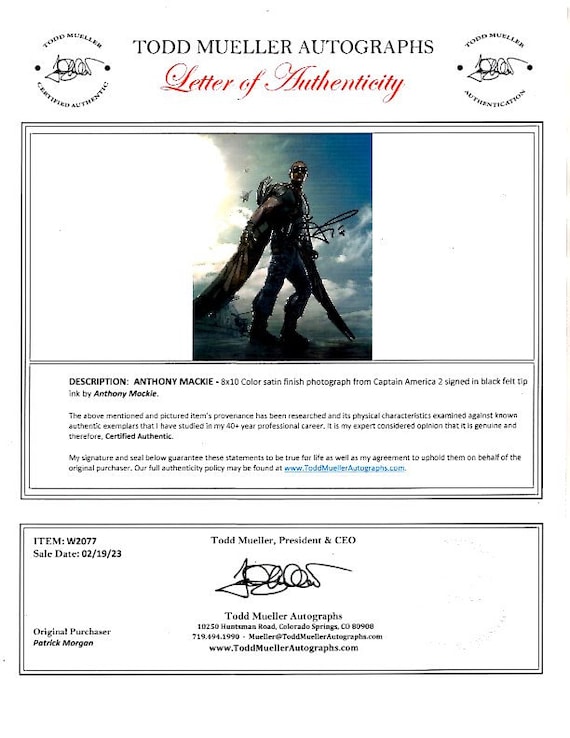 アンソニー・マッキーの直筆サイン入り 8x10 キャプテン