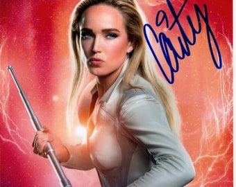 Caity Lotz signed 8x10 Legends of Tomorrow Sara Lance The Canary photograph JSA