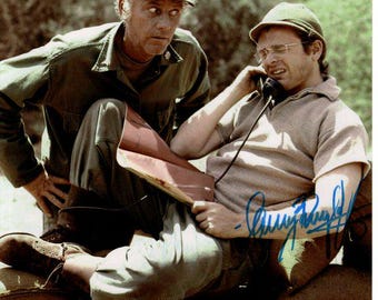 Gary Burghoff signed autographed 8x10 M*A*S*H Radar O'Reilly photograph Beckett BAS