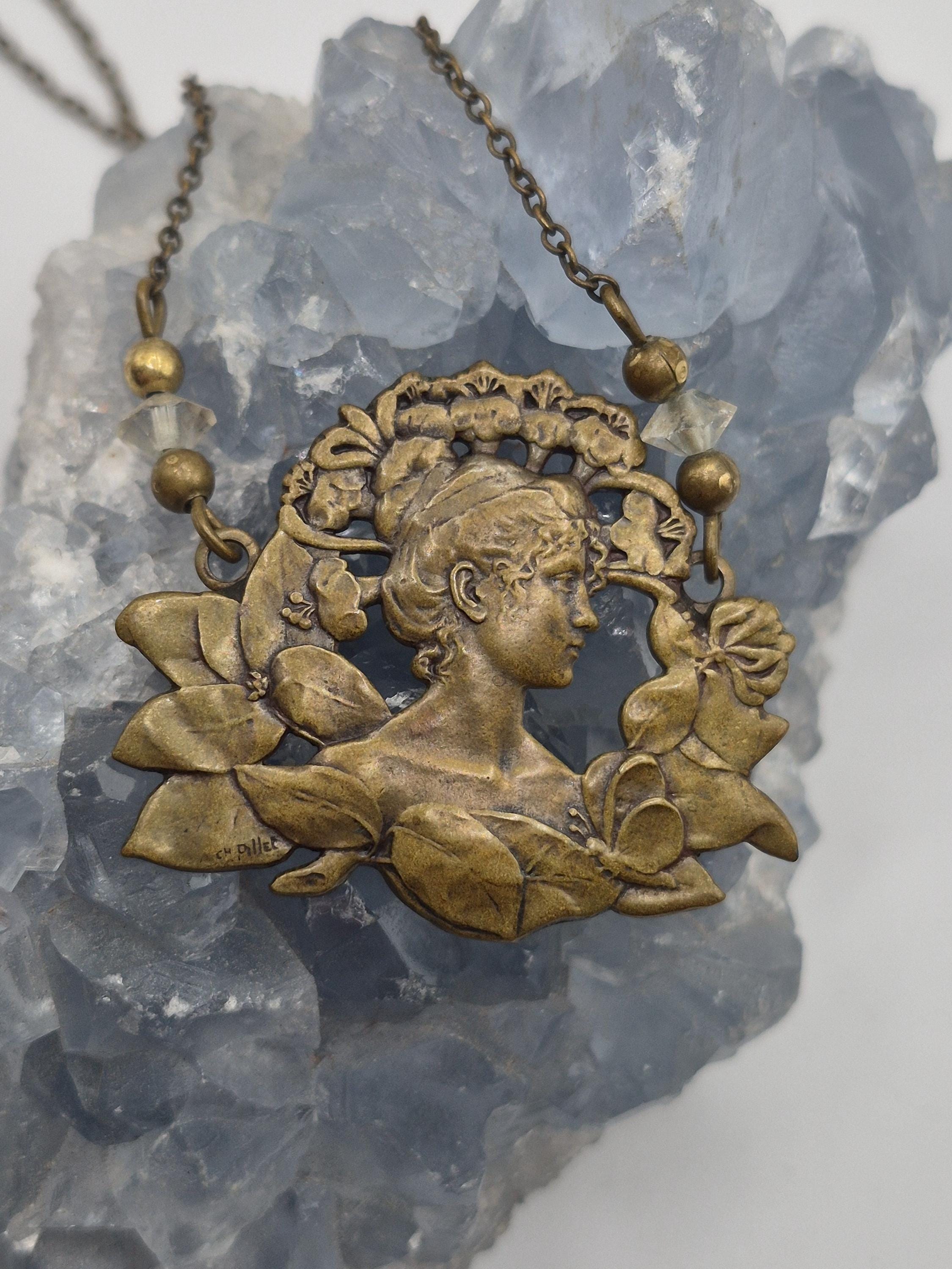 ハンドメイド ジュエリー Pididdly Links NY ペンダント Vintage Pididdly Links / Kingston, NY Brass Art Nouveau Choker - Etsy