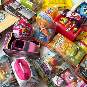 Zuru 5 Surprise Toy Mini Brands Series 2, 4 *YOU PICK* Combined Shipping
