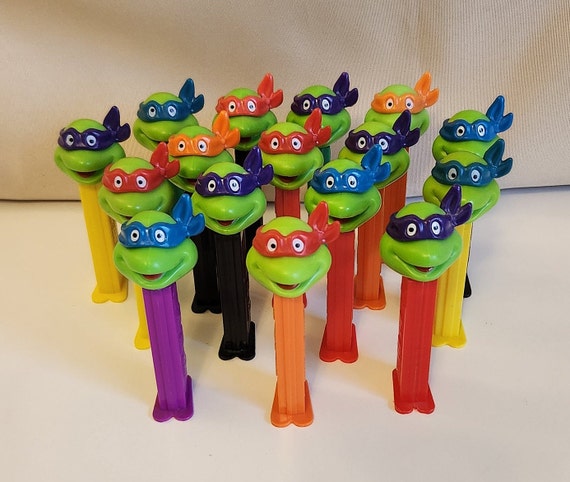 アメコミ OLDPEZ 90'sPEZ Unopened 28packs Turtles 8 Teenage Mutant Ninja Turtles Pez Dispensers Full Set Happy