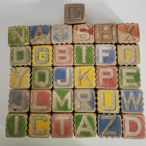 Vintage 1 and 5/8 Inch Wooden Interlocking Blocks